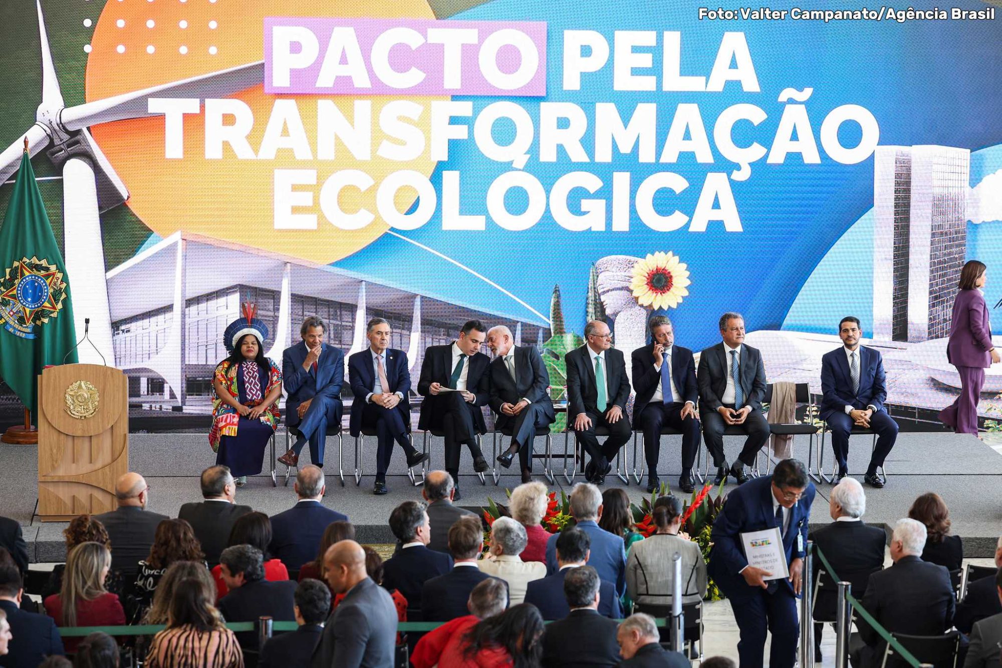 Pacto reúne os três poderes para enfrentar emergência climática